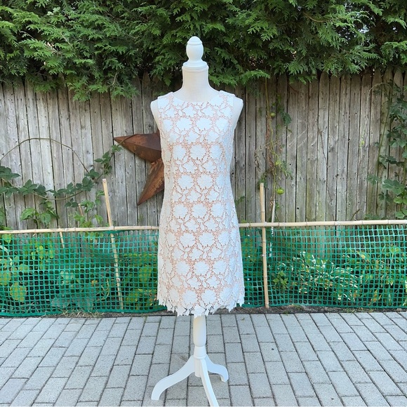 Alice + Olivia Clyde Crochet Floral Sheath Mini Dress - Picture 9 of 14